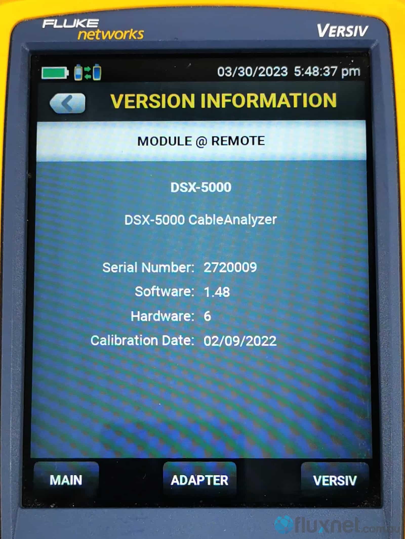 Version information screen — serial and calibration data